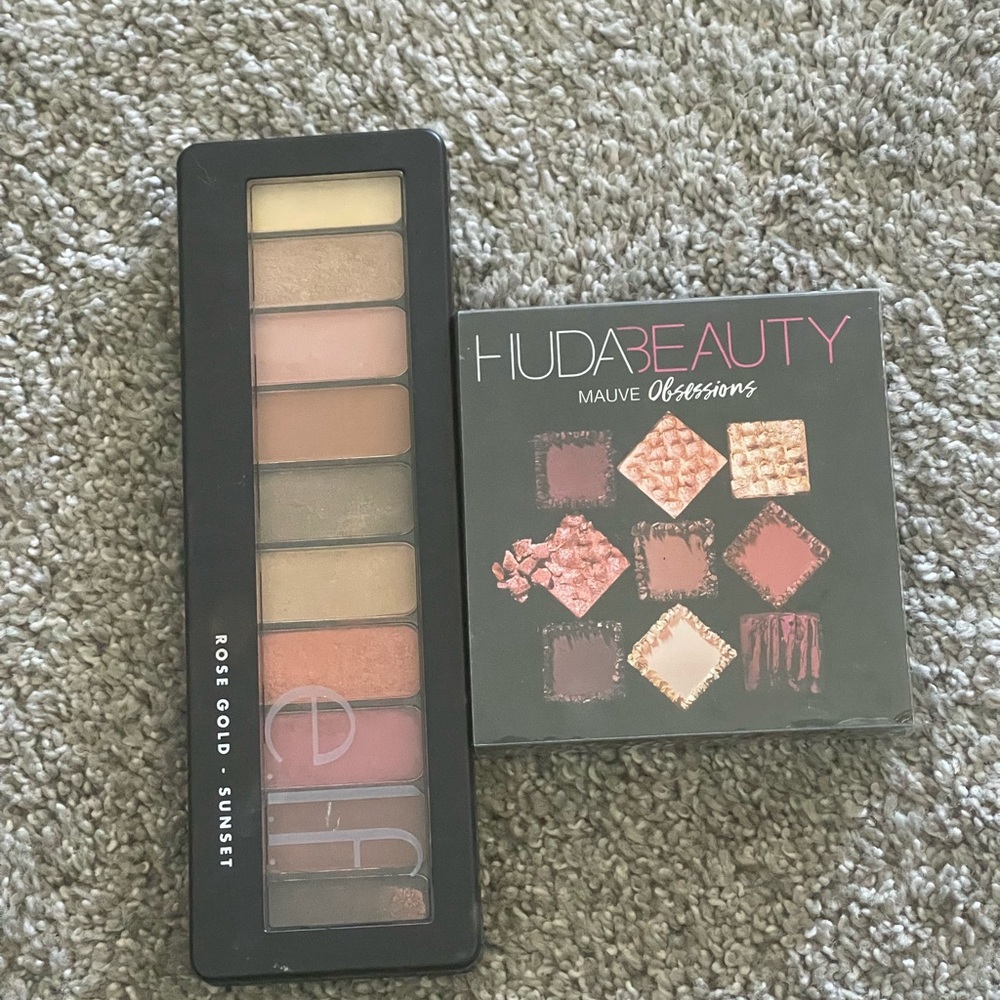 Host pick: Eyeshadow bundle
